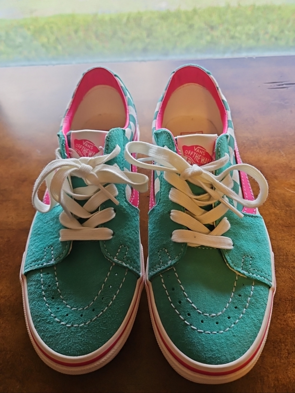NWT Vans Teal & Pink Suede Checker Board Shoes Men's 6 Woman's 7.5